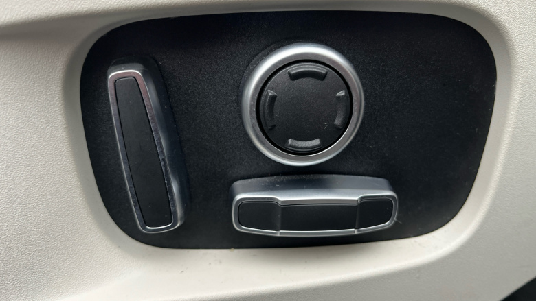 Jaguar F-Pace 2.0 D200 R-Dynamic S 5dr Auto AWD Diesel Estate